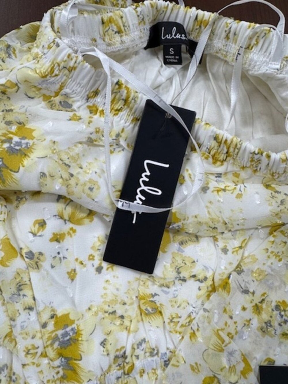 Lulus Love That Blooms Yellow Floral Print Off-the-Shoulder Maxi Dress NWT - Picture 7 of 10
